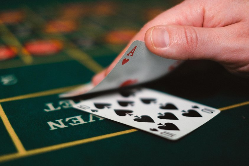 Why Some Casinos Offer Faster Payouts Than Others: Understanding Withdrawal Speeds